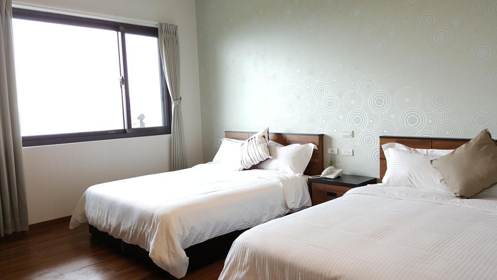Chi House Hotel Miaoli Kültér fotó