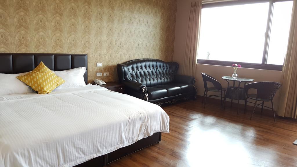 Chi House Hotel Miaoli Kültér fotó