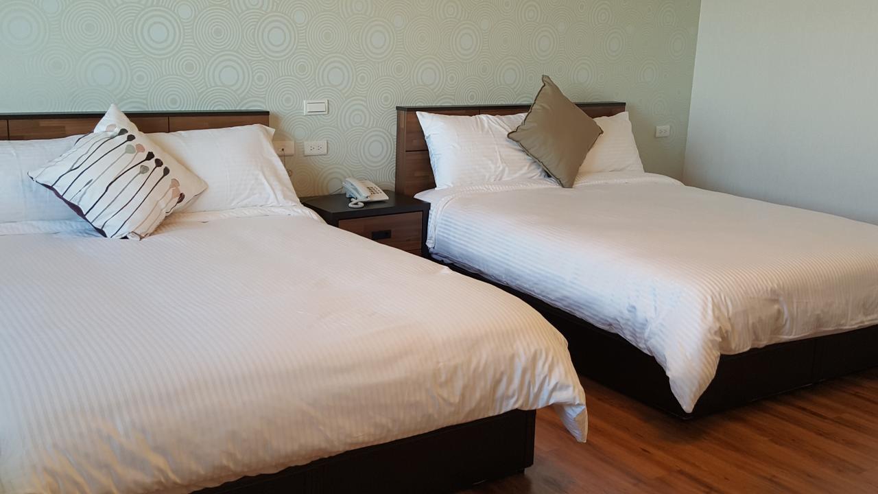 Chi House Hotel Miaoli Kültér fotó